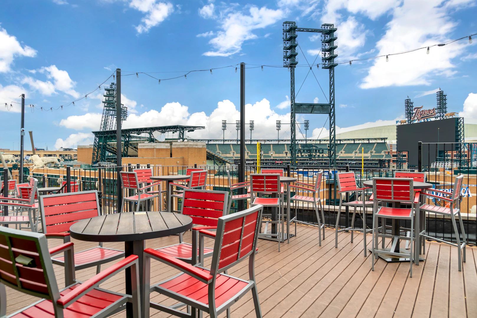 Tin Roof | Visit Detroit